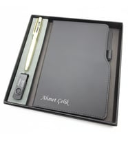 Signator® Codex  N356 Kişiye Özel Defterli Set - İsme Özel Gold Kalem + İsme Özel Siyah Defter + İsme Özel 32 GB Usb Bellek  İsme Özel Kutusunda Hediyelik Set (Karışık)