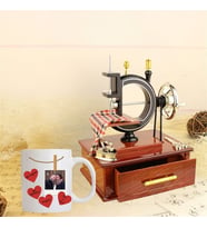 Kişiye Özel Nostaljik Dikiş Makinesi Müzik Kutusu ve Fotoğraflı Kupa Hediye Seti