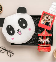 Kişiye Özel Fotoğraflı Çerçeve,Melodili Atlı Karınca Ve Panda Yastık Hediye Seti (STD)
