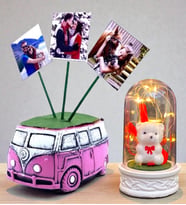 Kişiye Özel Hediye Seti Led Işıklı Fanus ve 3 Fotoğraflı Pembe Vosvos Saksı (Model 5)