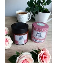 Bihal Gül Kokulu Doğal Soya Wax Ahşap Fitil Mum (100ml - 230 gr )
