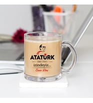 Atatürk İzindeyiz Tasarımlı İsme Özel Cam Bardak (Renksiz)