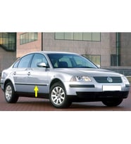 VW Passat B5.5 2001-2005 Sağ Ön Kapı Çıtası Siyah Plastik 3B0853516