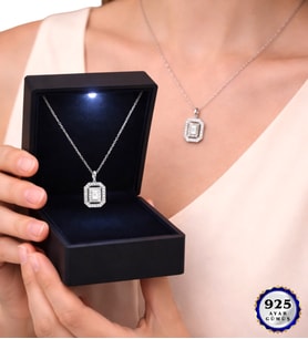 Premium Led Işıklı Kutusunda 925 Ayar Gümüş Baget Taşlı Kolye