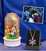 Premium Hediye Seti  Gerçek Amestist Taşlı Lotus Kolye ve Led Işıklı Fanus  Kişiye Özel Fotoğraflı (Model 5)