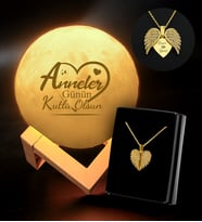 Anneler Gününe Özel 3D Ay Şeklinde Dekoratif Gece Lambası (Standlı) & Kişiye Özel Açılır Kanat Kalp Kolye