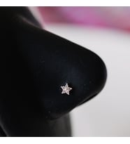 925 Ayar Gümüş Çiçek Hızma Burun Piercing (Çok Renkli)