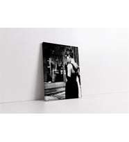 Siyah Beyaz Audrey Hepburn
