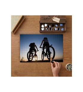 Gün Batımında Bisiklet Süren Çift Tasarımı 240 parça Ahşap Puzzle Ahşap Kutuda MP00400