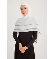 Wafa A1221 Jakarlı Pano Eşarp Hacc Umre Örtüsü 110x110cm - Beyaz