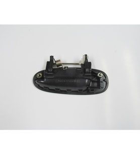 TOYOTA COROLLA- AE101- 93/98; ARKA KAPI DIŞ AÇMA KOLU SAĞ SİYAH (PÜTÜRLÜ) (TYG) 69230-12150 193-3061