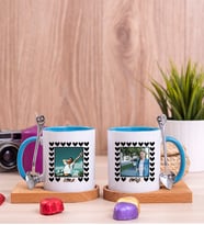 Kişiye Özel Kalp Detaylı Fotoğraflı İkili Ahşap Altlıklı Mavi Kupa