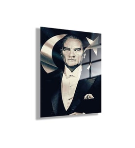 Cam Tablo Ay Yıldızlı Atatürk Portresi
