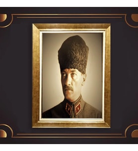 Altın Varaklı Çerçeveli Paspartulu Atatürk Tablo z4972 (Gold)