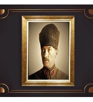 Altın Varaklı Çerçeveli Paspartulu Atatürk Tablo z4972 (Gold)