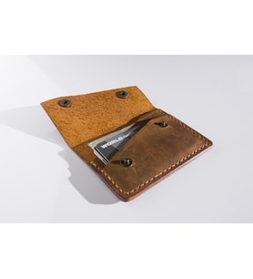 Kişiye İsme Özel Risus Kapaklı Minimal Cüzdan Camel