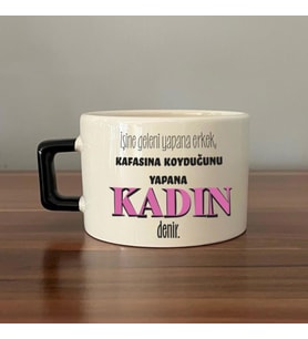İşine Geleni Yapana Erkek Baskılı Kadınlar Günü Siyah Kulplu C Fincan