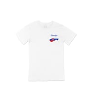 Slovakya Haritalı ve Bayraklı Cep Logo Tasarımlı Beyaz Tişört