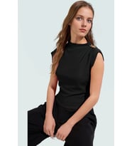 Fitted Dik Yaka Scuba Krep Örme Bluz Günlük Stil Özenle Seçilmiş Uzun Ömürlü Konforlu Kesim (Siyah)