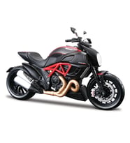 Ducati Diavel Carbon Model Kit Motosiklet 1/12 39196
