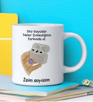 Komik - Esprili Kupa SÖZ BÜYÜDÜR NELER DİNLEDİĞİNİN FARKINDA OL Tasarımlı İsim Soyisim Yazılı Kişiye Özel Kupa Bardak