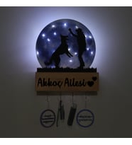 Lucenda Led Işıklı Pleksi Dolunay Kişiselleştirilebilir Biblo Ruth Köpekle Oynayan Adam Anahtar Askılığı (Mavi)