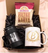 Kişiye Özel Harf Kupa & French Press & Colombian Taze Filtre Kahve Hediye Seti