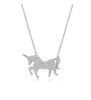 EMILIANO JEWELLERY SİLVER 925 AYAR ZİRKON TAŞLI PEGASUS DESENLİ KOLYE