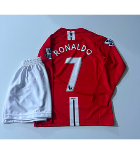 Cristiano Ronaldo 2008 Manchester United UZUN KOL Çocuk Forma Takımı 2Lİ SET