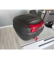 First Bag Motosiklet Çantası 33 Litre Kırmızı Reflektörlü