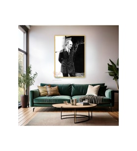 Kemal Atatürk Metal Çerçeveli Cam Tablo Siyah Beyaz Atatürk Tablosu Dikey Duvar Tablo Ev Ofis Dekoru (Altın)