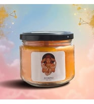 Akrep Burcu (Scorpio) Kavanoz Mum – Amber & Tarçın Kokulu - Ahşap Fitilli (Turuncu)