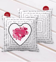 BK Gift Kişiye Özel Sevgililer Günü 100 Dilde Seni Seviyorum Desenli Dekoratif Kırlent Yastık-3 (Beyaz)