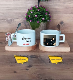 Öğretim Üyesi Kupa Bardak Ahşap Altlıklı Kısa Fotoğraflı Öğretmenler Günü Hediyesi