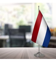 Hollanda 15x22,5 Masa Bayrağı (Direksiz)