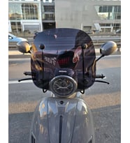 MOTOCAM Yuki Bellini S 125 Ön Cam 2024-2026 Model 41cm Siyah Renkli 4mm APARATSIZ