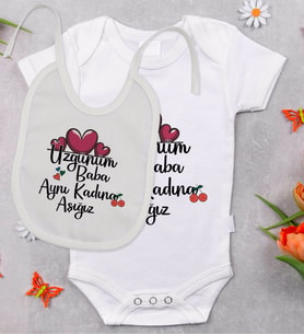 BK Kids Aynı Kadına Aşığız Tasarımlı Bebek Body Zıbın ve Mama Önlüğü Hediye Seti - Model 2