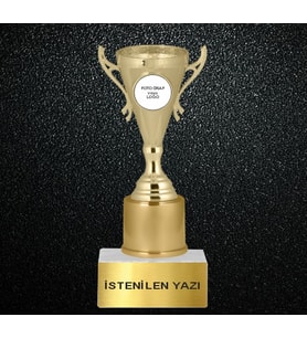 Kişiselleştirilebilir Kupa (Gold)