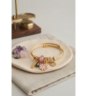 Pembe Papatya Model Gold Renk Charmlı Bileklik