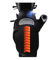 Ok Tasarımlı Alev Turuncusu Çamurluk Kask Sticker Çınar Extreme