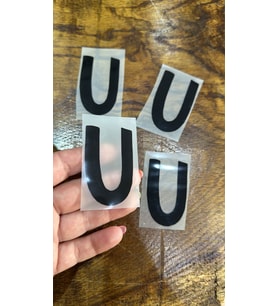 4 ADET ÜTÜ İLE YAPIŞAN SİYAH U HARFİ TRANSFER BASKI ARMA 6X4 CM