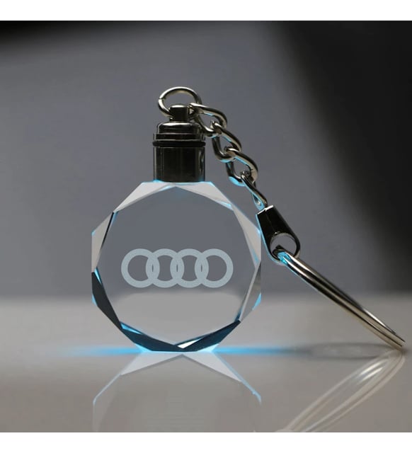 Audi Logolu 2D Patlatma Kristal Led Işıklı Anahtarlık, Araba Anahtarlığı