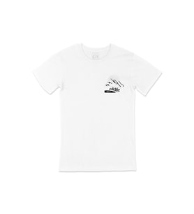 Wild Life Awaits Cep Logo Tasarımlı Beyaz Tişört