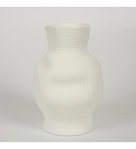 Vitale Beyaz Darbeli Vazo Kısa 15*15*23 Cm AK.JM00010