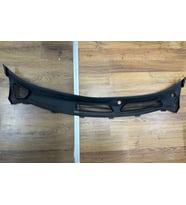 Ford Fiesta Ön Cam Alt Izgarası 2009-2018