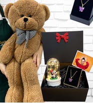 Büyük Boy Kahverengi Peluş Ayıcık ve Kelebek Kolyeli Fotoğraflı Hediye Kutusu - Premium Set (Model 3)