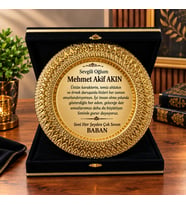 Kadife Kutulu Gold Plaket Kurumsal Ödül Takdir Tebrik Mezuniyet Terfi Hediyesi Kırmızı Siyah Kutulu Metal Plaket Ödülü