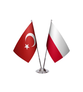 Polonya İkili Masa Bayrağı