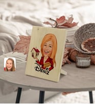BK Gift Kişiye Özel İsimli Kadın Emlakçı Karikatürlü Dekoratif Ahşap Çerçeve Model 2