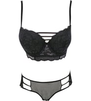 Pierre Cardin Lingerie Premium Avantajlı Boş Kap Yarım Bralet Sütyen ve Külot Kutulu Takımı